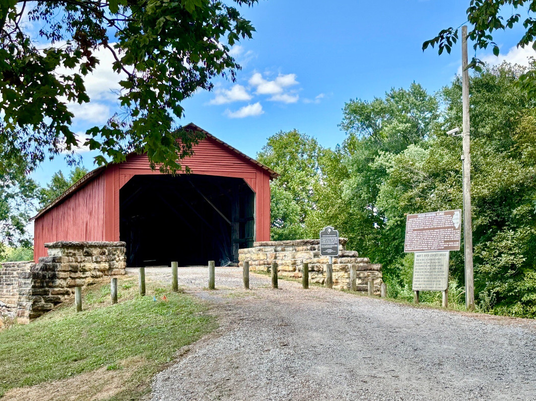 Little Mary's River Covered Bridge-Chester必去景点