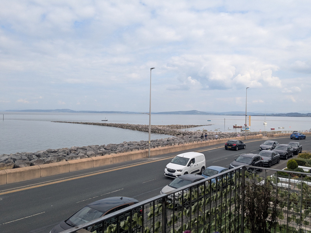 The Shipping Lanes Hotel主图