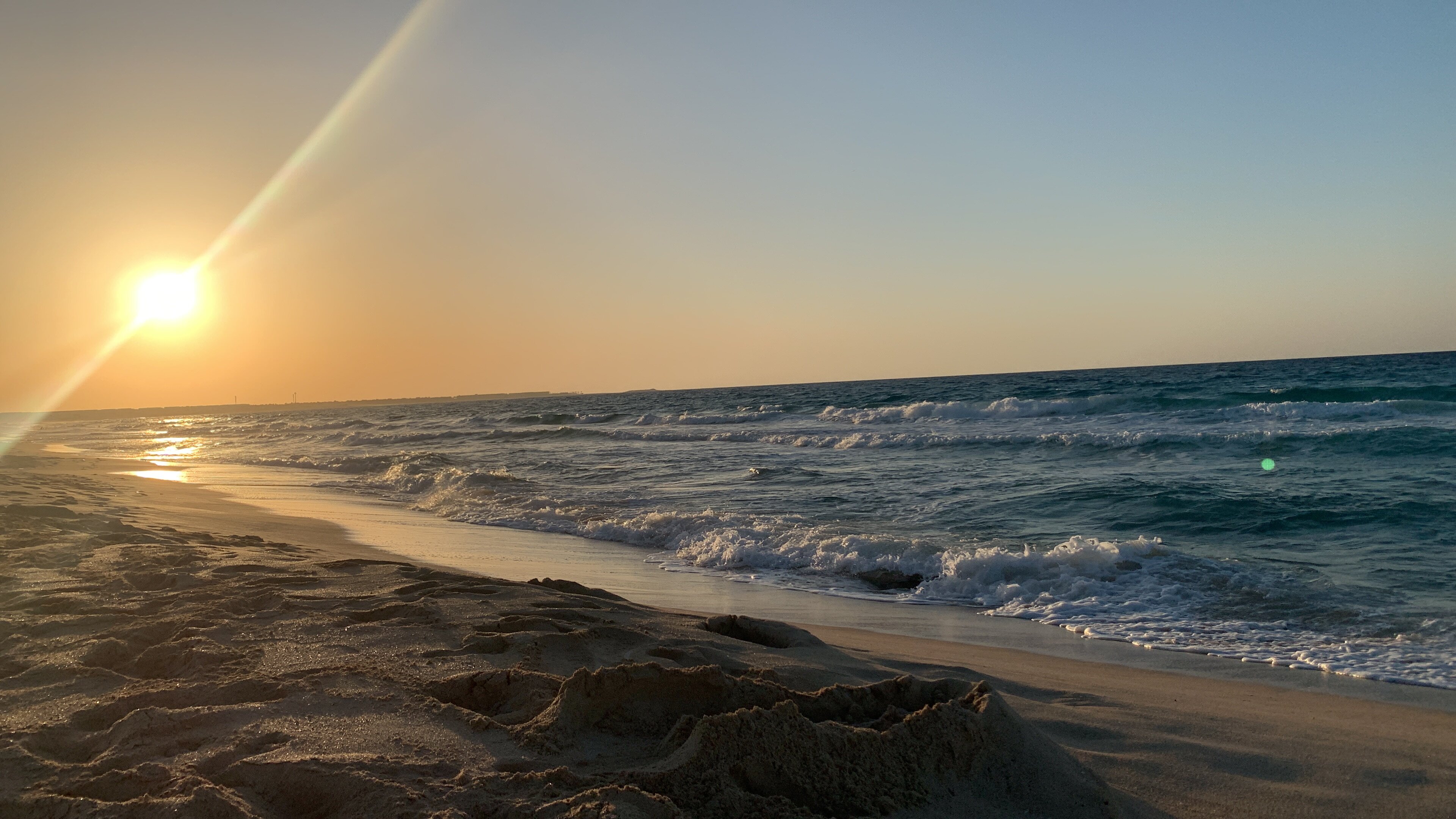 Cleopatra Sidi Heneish-泳池