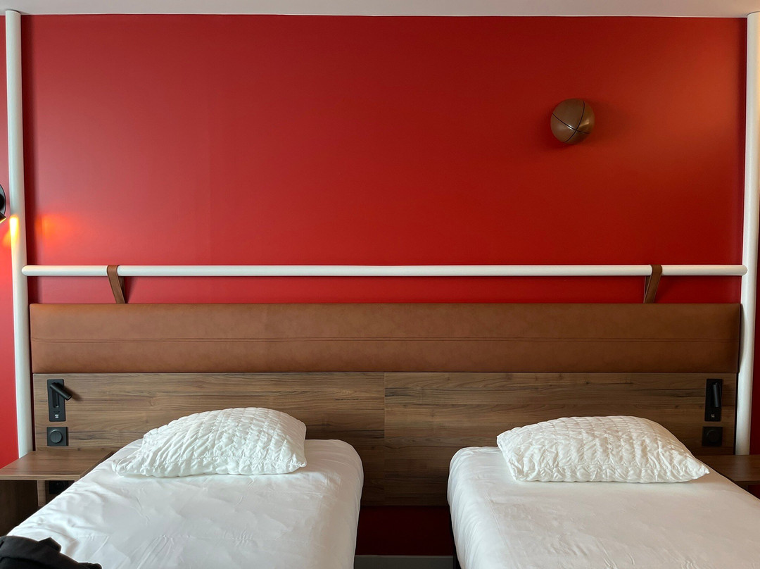 Ibis Styles Castelnaudary主图