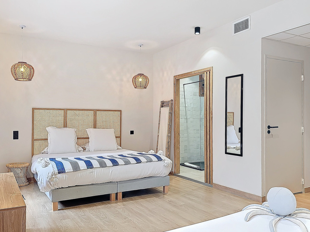 Intense Boutik Hôtel主图