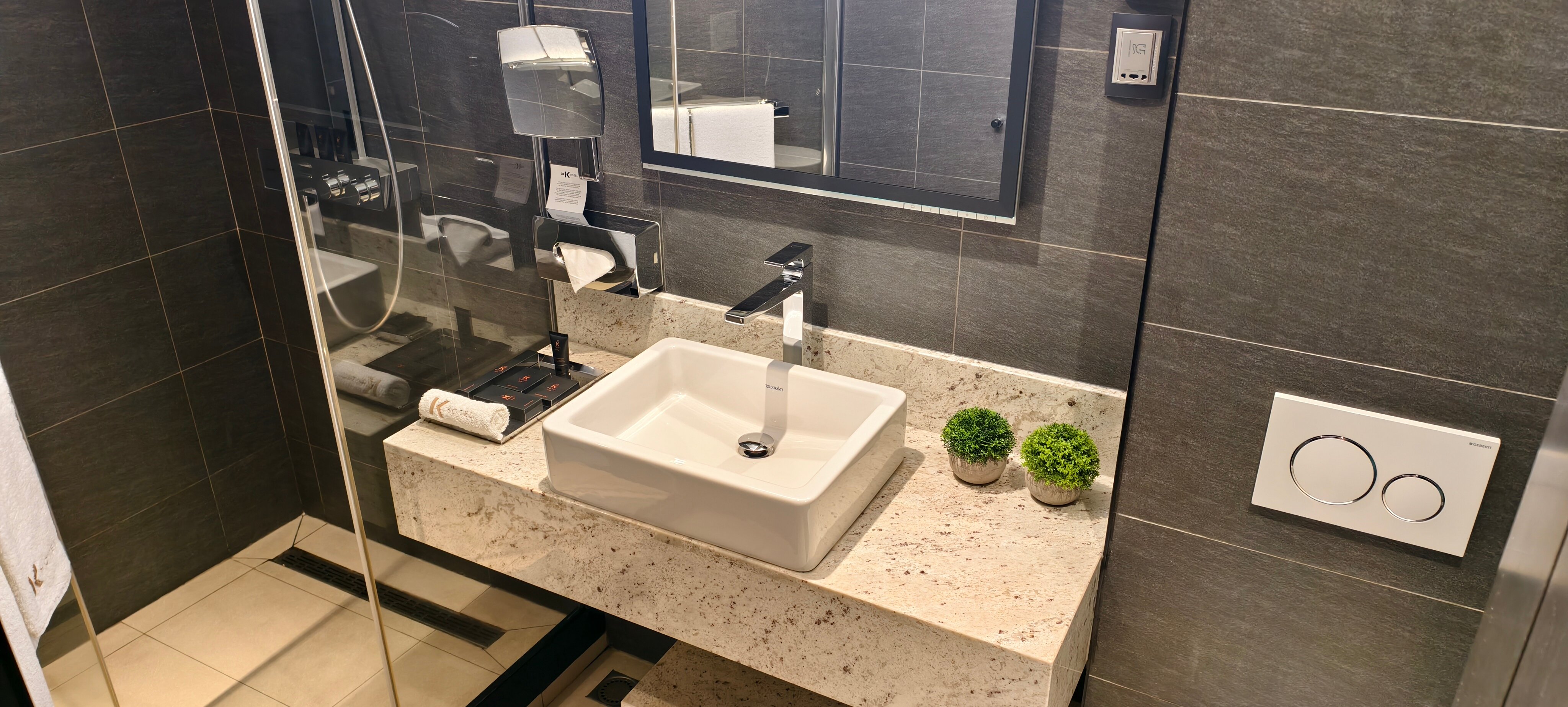 K Hotel Douala-官方