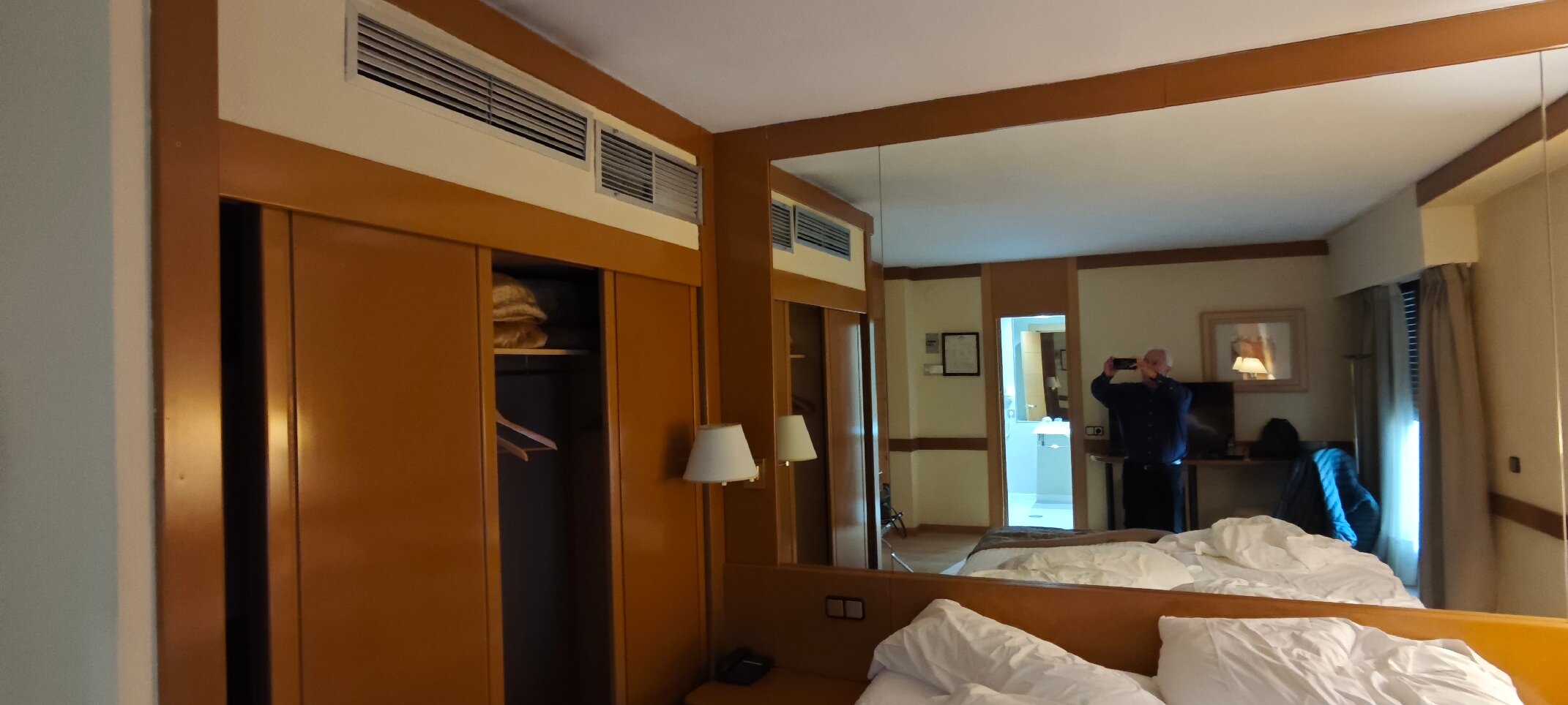 洛斯阿科斯酒店-官方