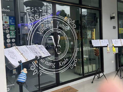 Vincent Tattoo & Barber-Khlong Haeng必去景点