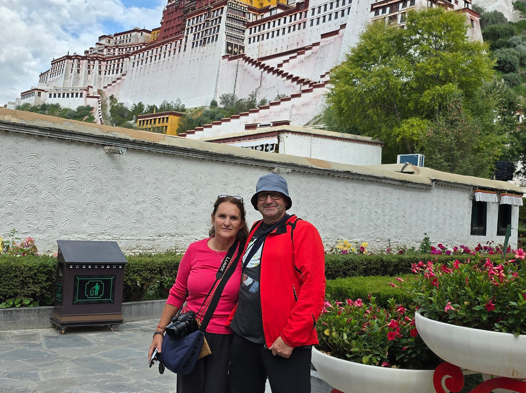 Xizang Shambhala Adventure-拉萨市必去景点