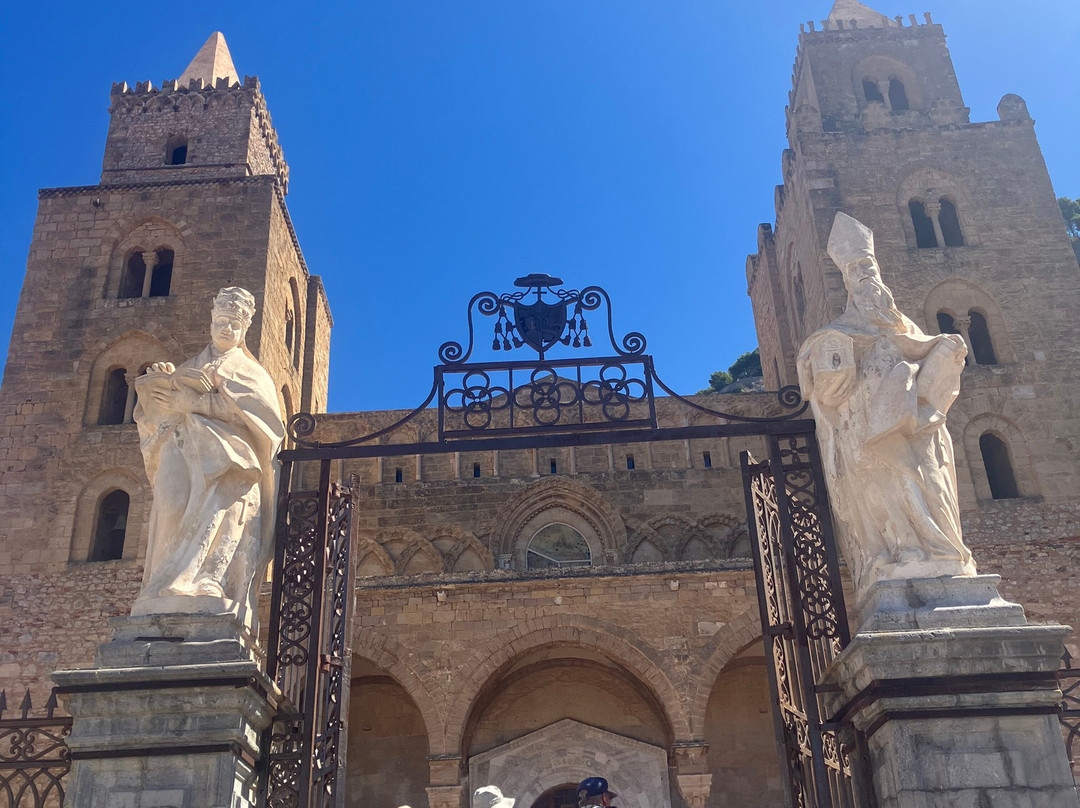 Piazza del Duomo-切法卢必去景点