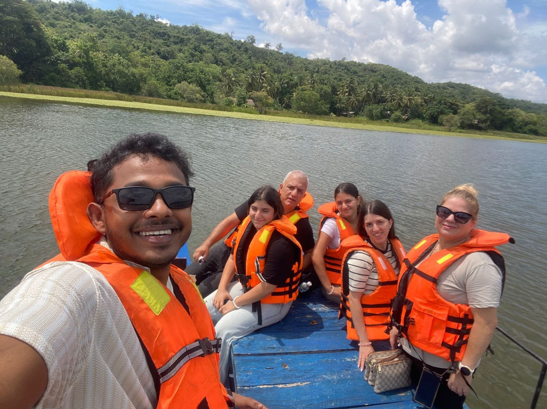 Escape with Yasun-tours & transfer(PVT)LTD-因都鲁瓦必去景点