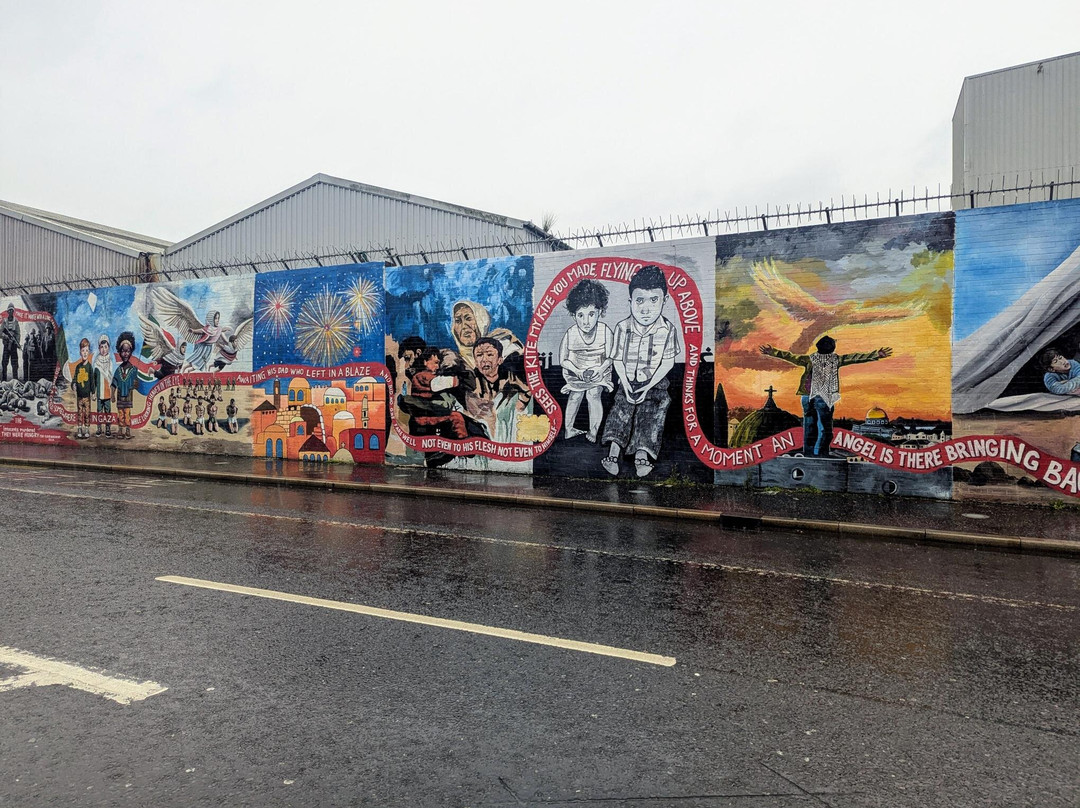 Peace Wall-贝尔法斯特必去景点