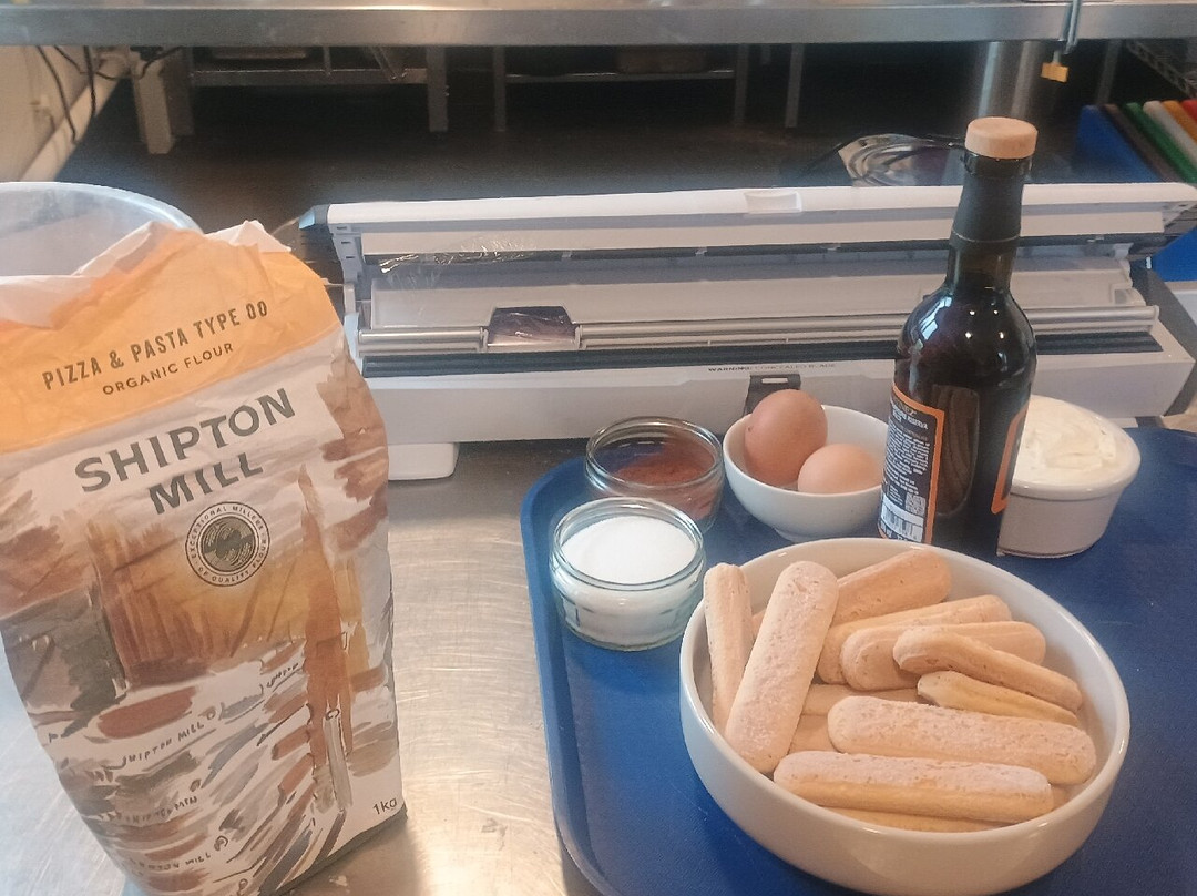 Harts Barn Cookery School-Longhope必去景点