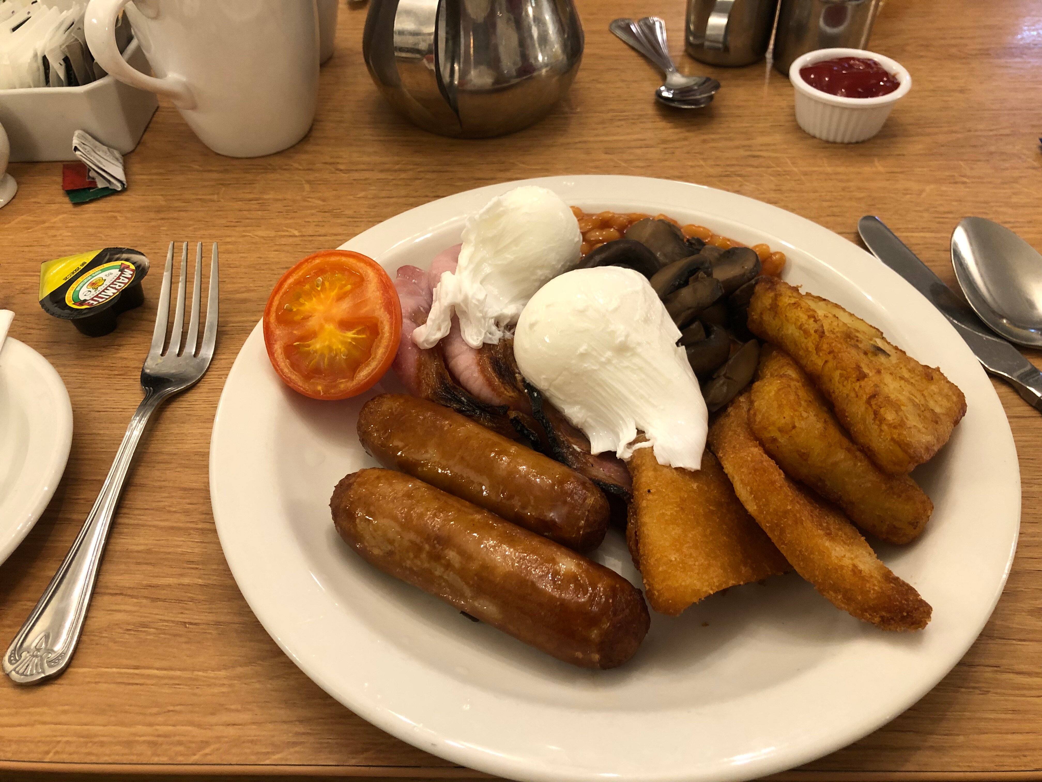 Queens Plaza Hotel-官方