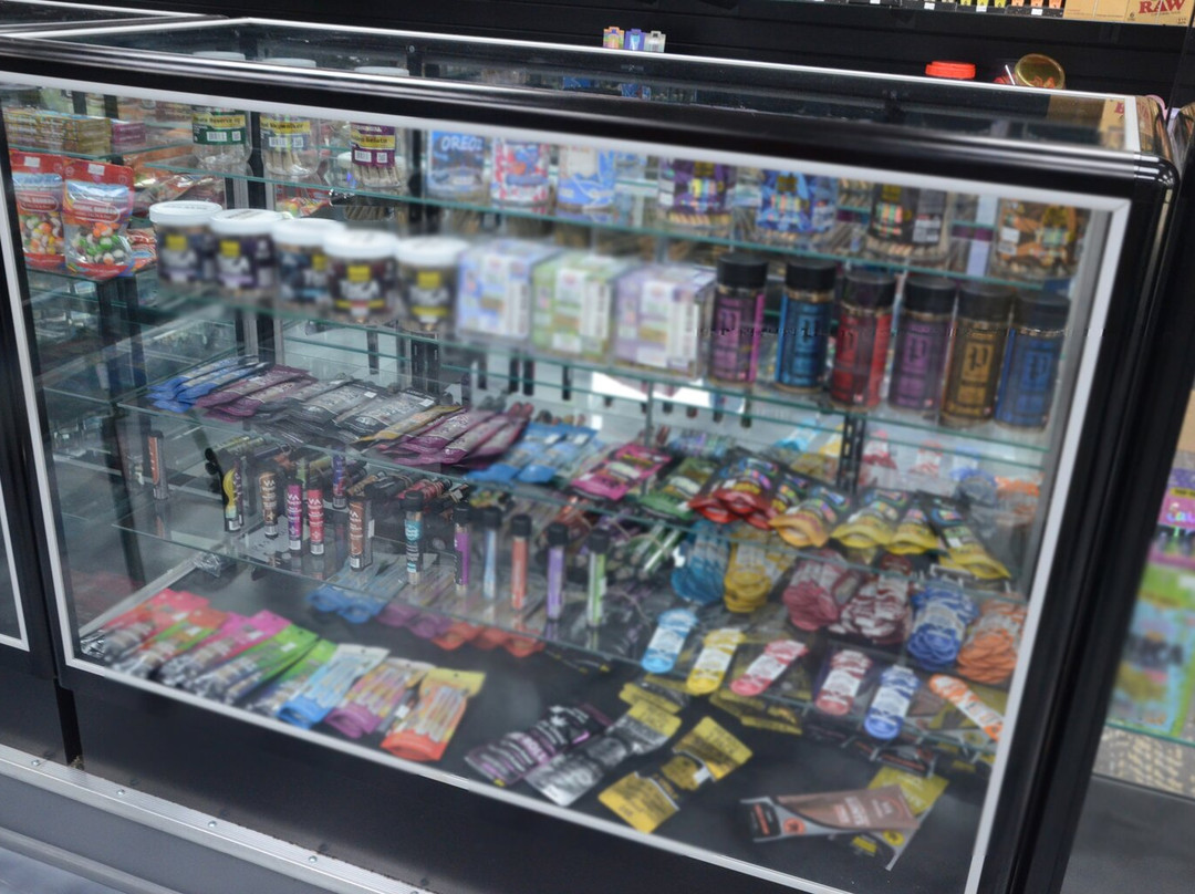 Jubilee Wine & Liquor-比洛克西必去景点