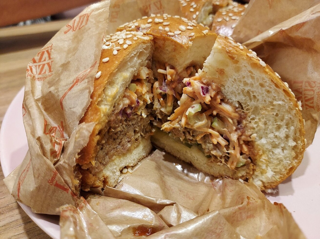 Lazy Suzy - Smoked BBQ Burger Tours