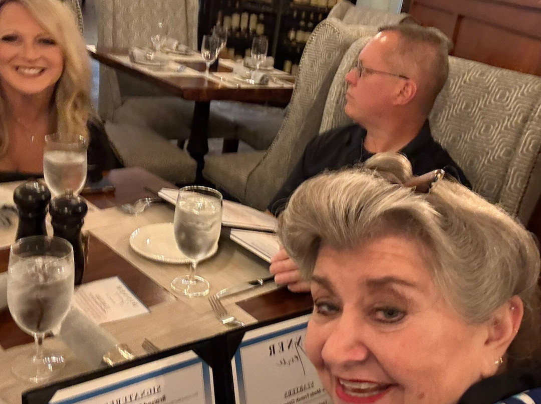 Oaks on the River主图