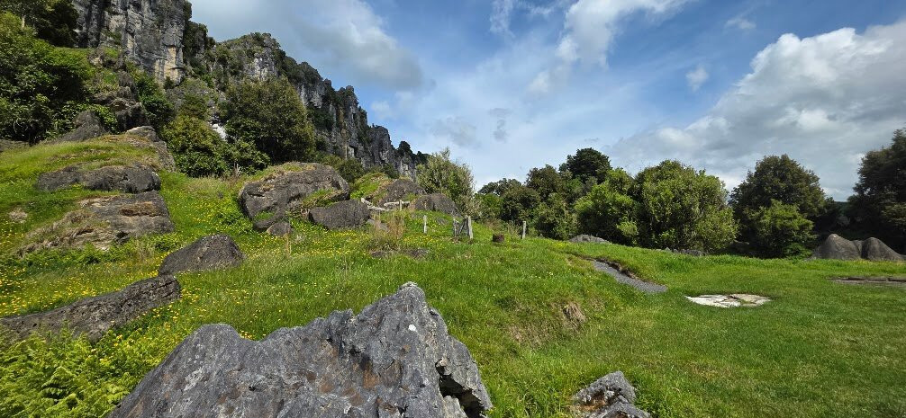 Hairy Feet Scenic Film Location Tour Waitomo-Piopio必去景点