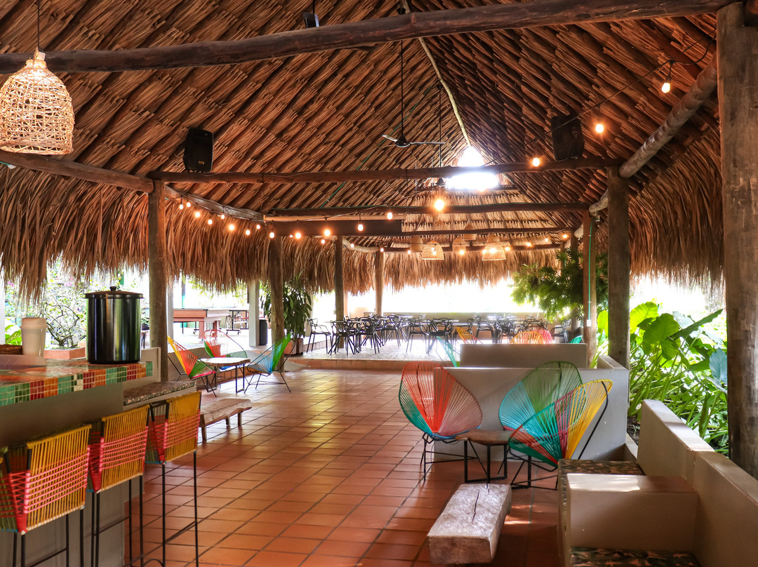 Los Colores Hotel Campestre主图