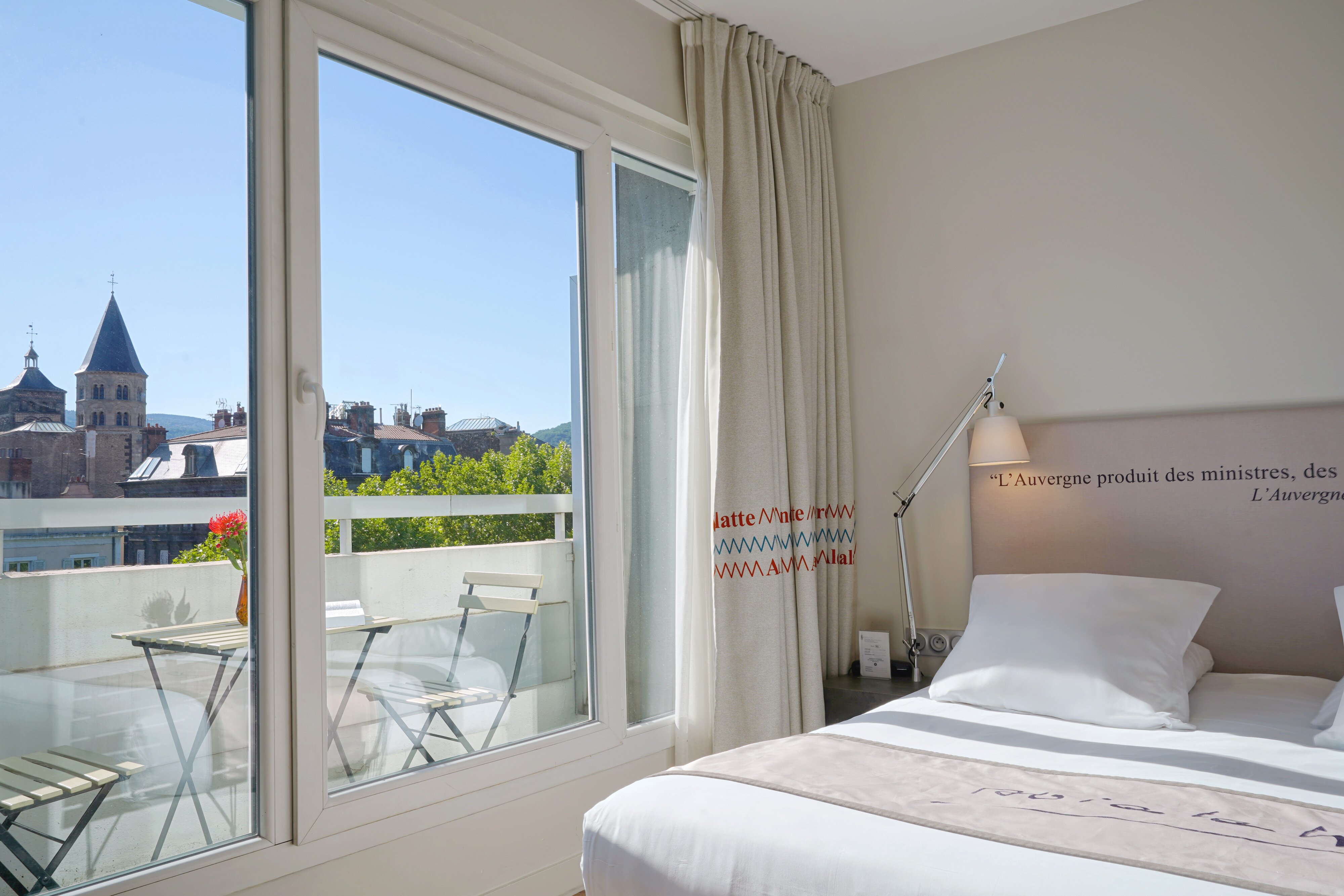 因特尔普伊斯酒店-客卧