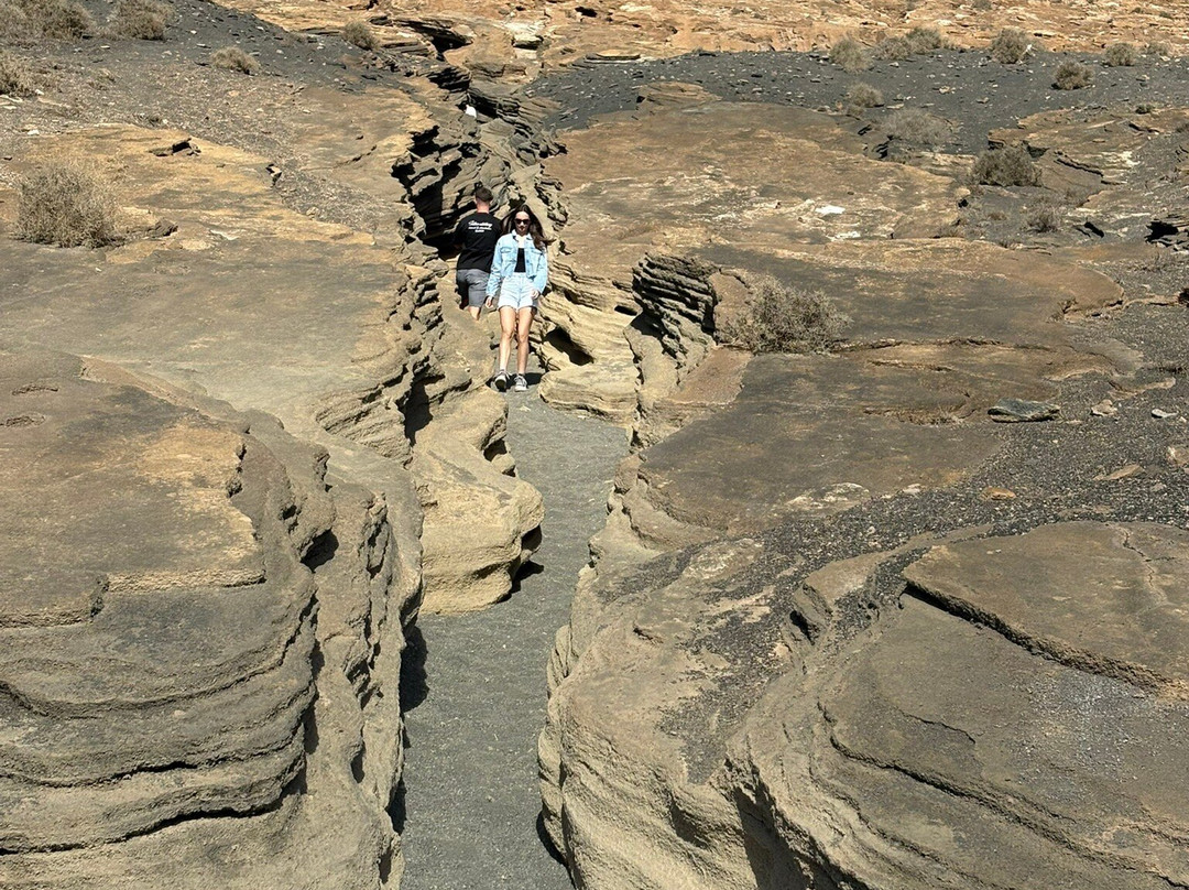 Las Grietas-提亚必去景点