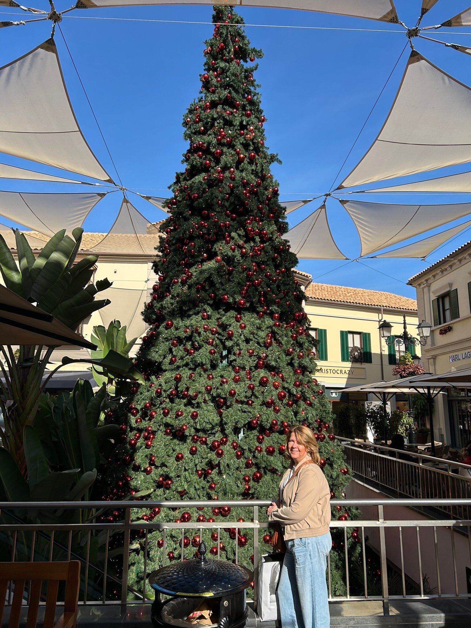 Anfitrión Villas & Suites-官方