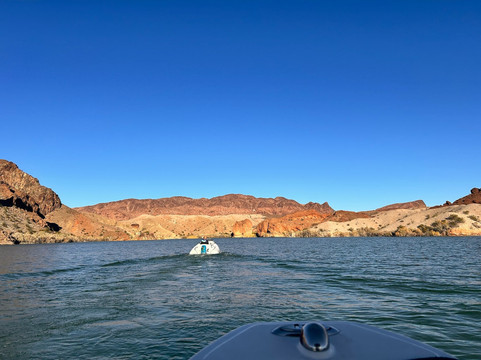 Rubba Duck Safari-哈瓦苏湖城必去景点