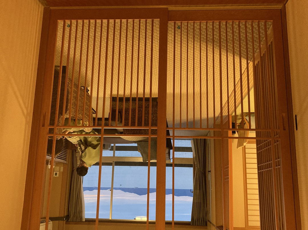 银波庄酒店主图