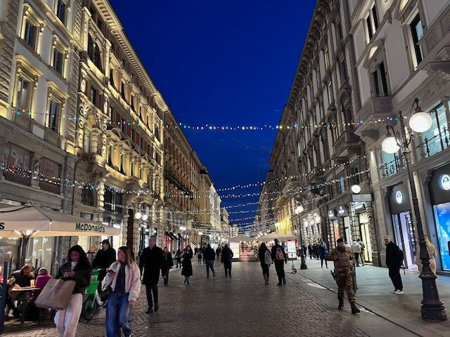 Via Dante-米兰必去景点