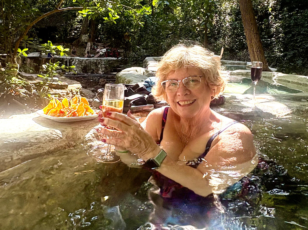 Aguas Termales Nuevo Ixtlan-Rincon de Guayabitos必去景点