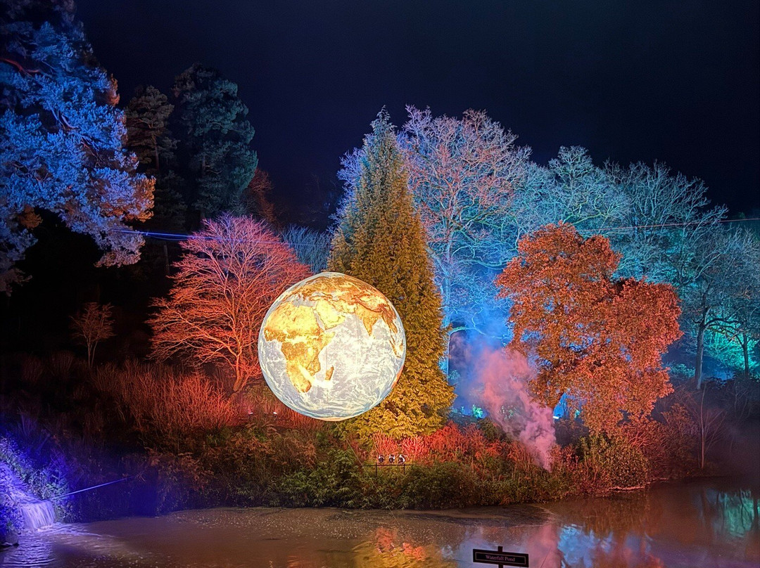 Leonardslee Illuminated-Lower Beeding必去景点