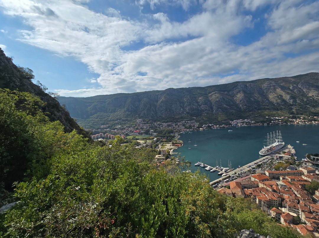 Kotor Fortress-Spiljari必去景点