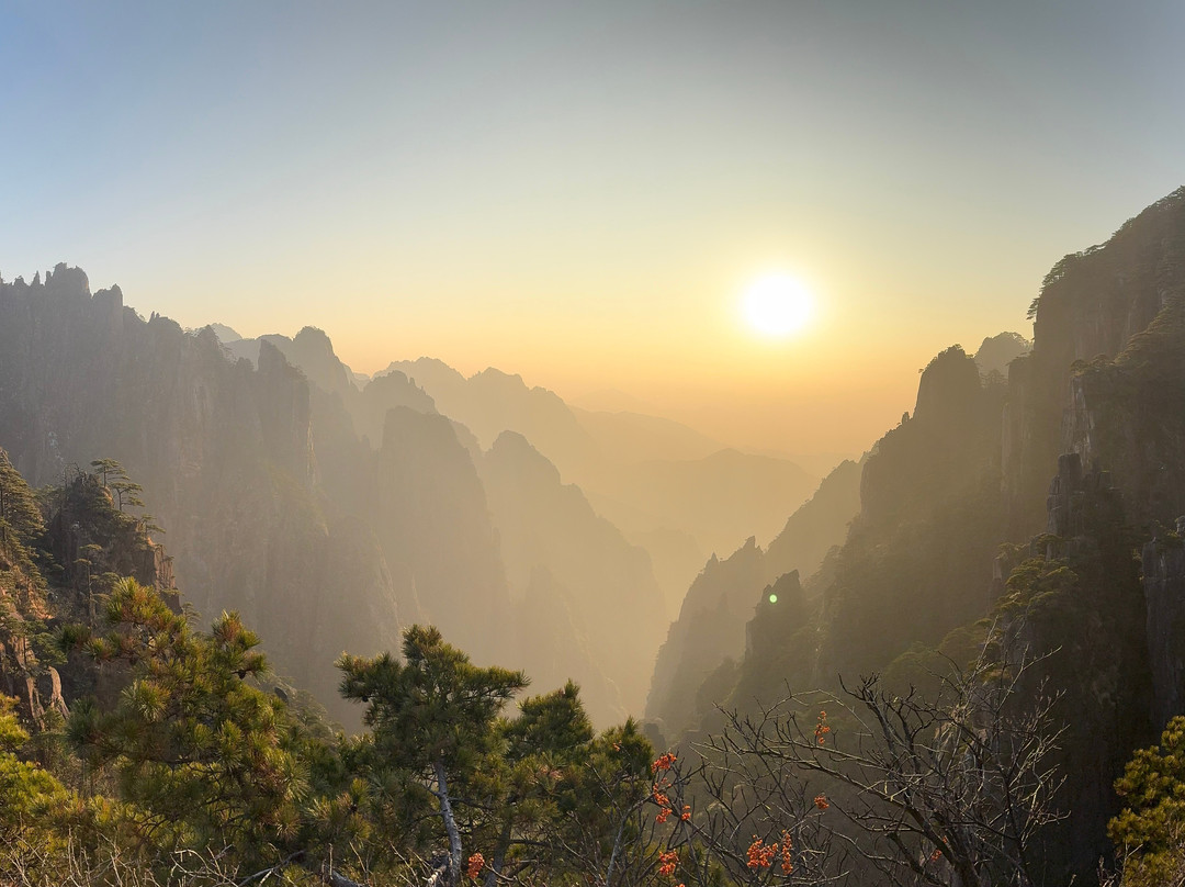 China Highlights-黄山市必去景点