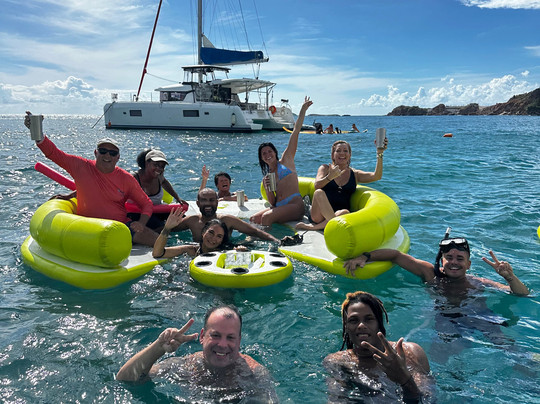 Seas the Day Charters and Tours-夏洛特阿马利亚必去景点