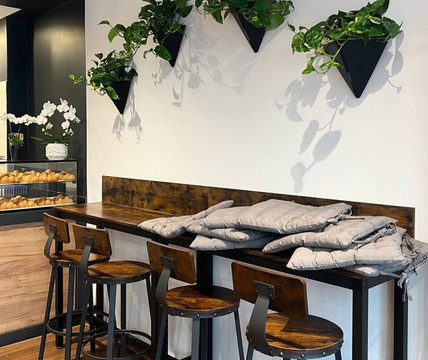 Croissant Bar