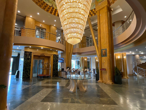 设拉子chamran酒店主图