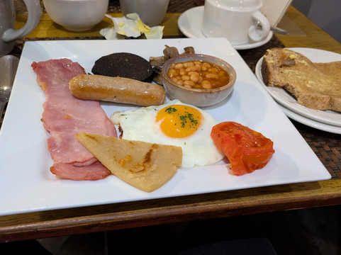 Ardennan House Hotel主图