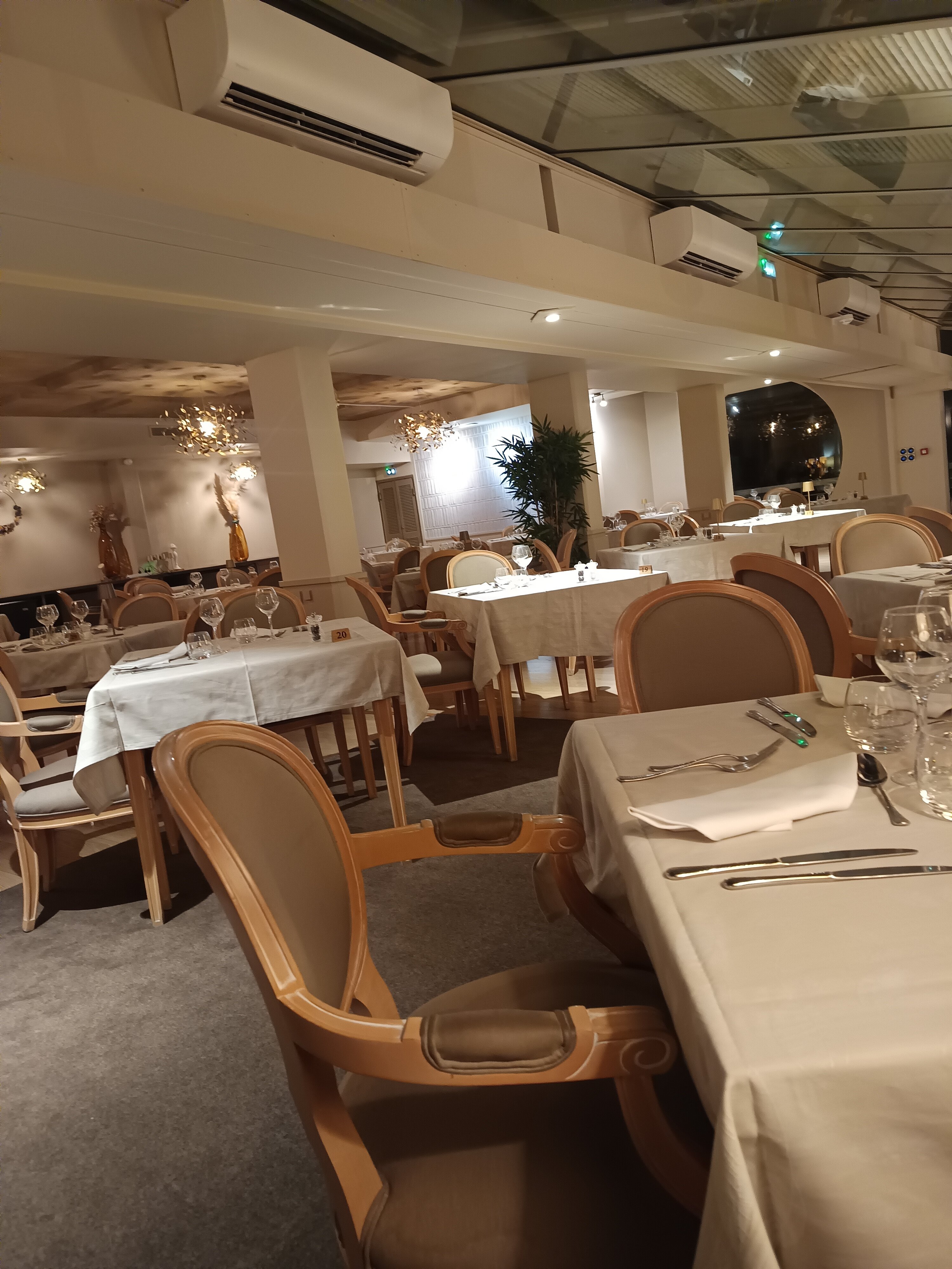 Domaine Des Dryades-官方