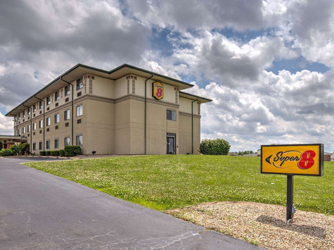 Maeystown酒店住宿-Super 8 by Wyndham Waterloo