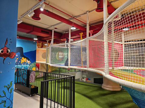 Hamleys Albania-地拉那必去景点