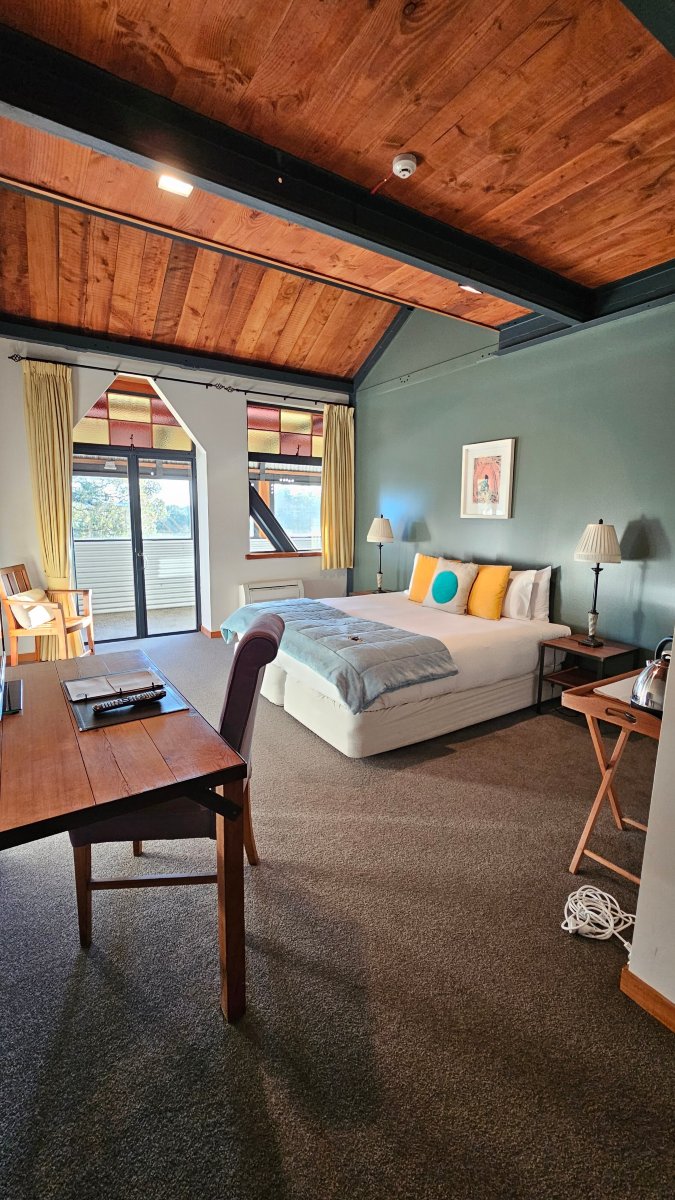 纳罗斯兰丁酒店-客卧