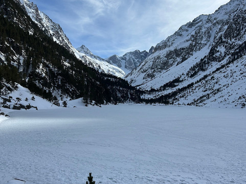Hadrien Brasseur-Arrens-Marsous必去景点
