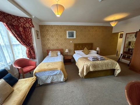 法恩利塔旅馆主图