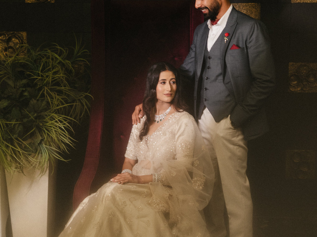 吉特大酒店主图