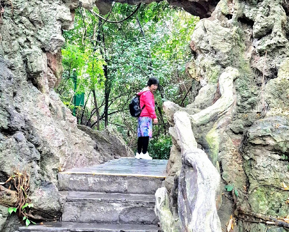 天星桥景区-镇宁布依族苗族自治县必去景点
