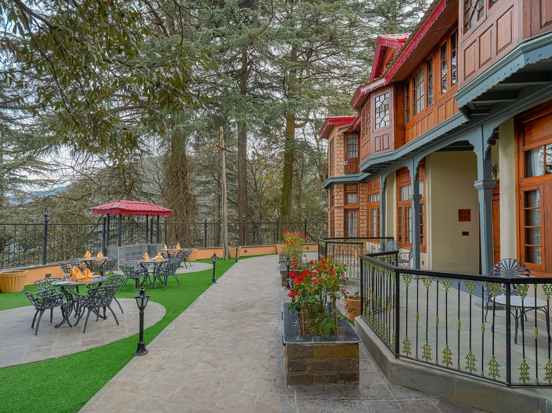 BluSalzz Terrah Hills Resort, Dalhousie