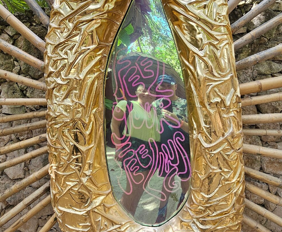 Escultura Ven A La Luz-Tulum Beach必去景点