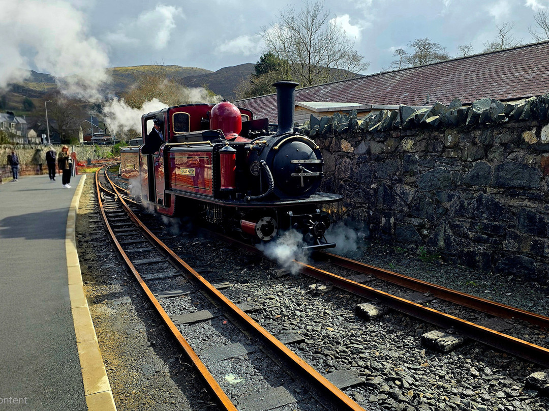 Ffestiniog & Welsh Highland Railways-波特马多克必去景点