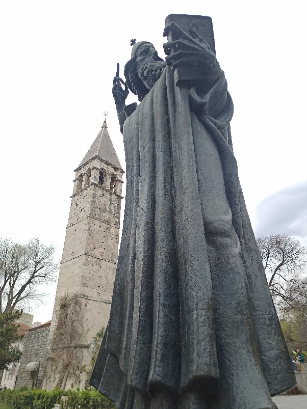 Grgur Ninski Statue-斯普利特必去景点