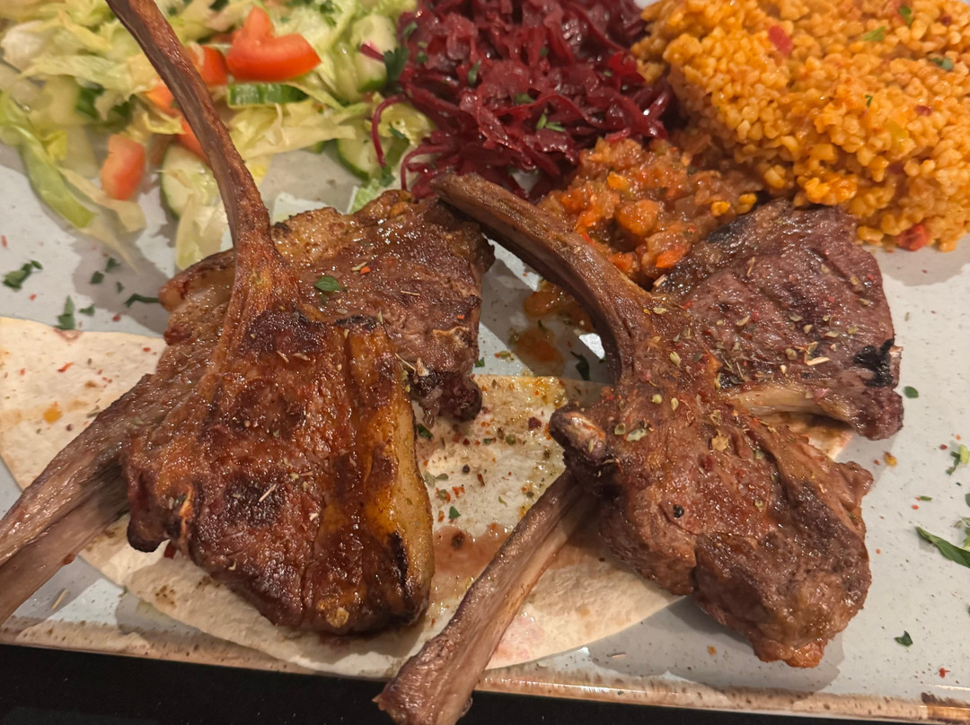 Boathouse Bistro主图