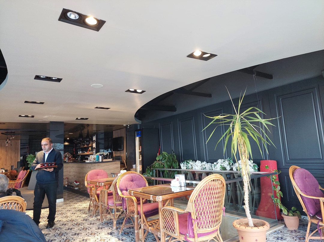 埃拉泽华美达酒店主图