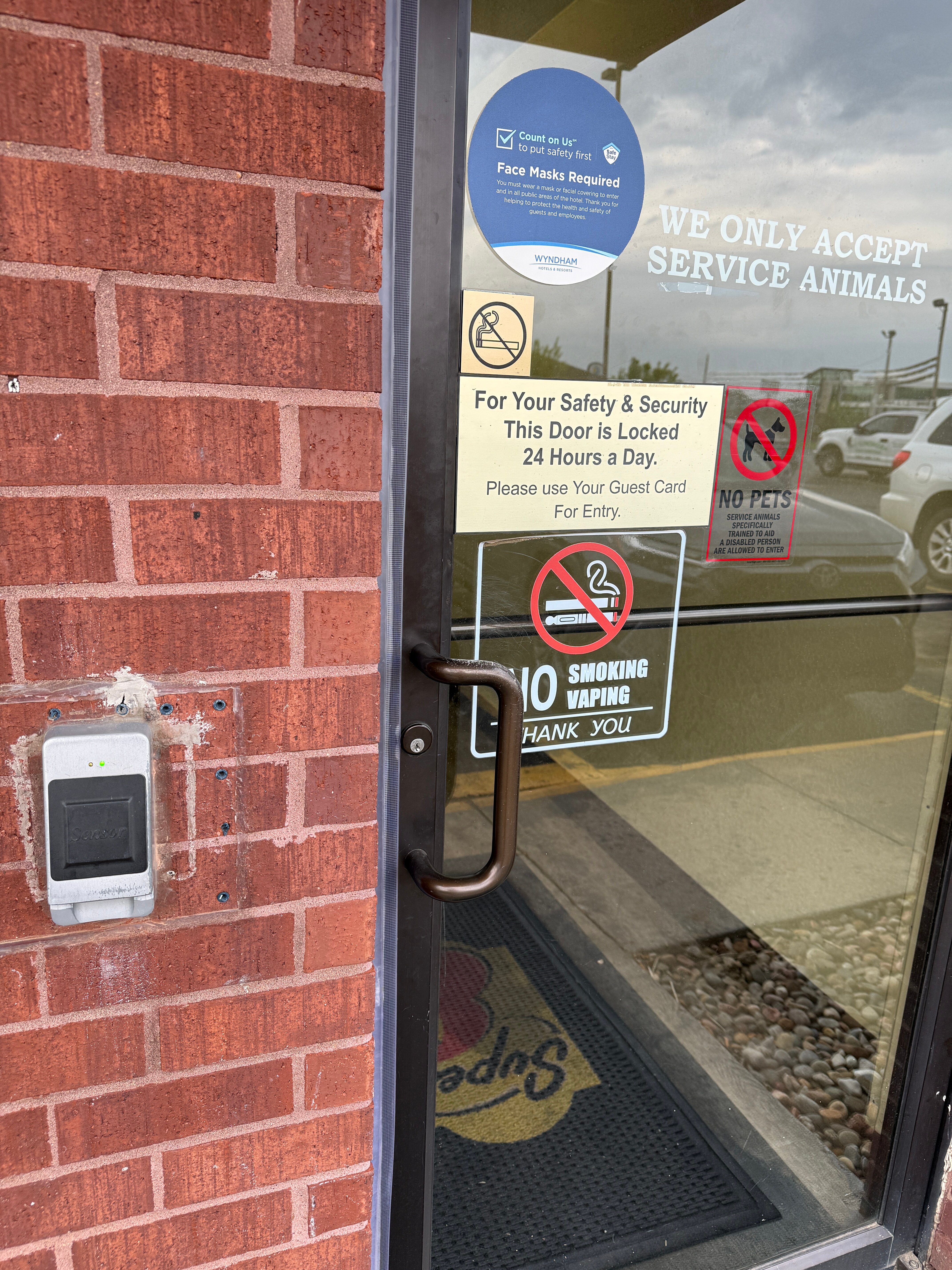 尼克萨-斯普林菲尔德地区速8酒店-旅行者