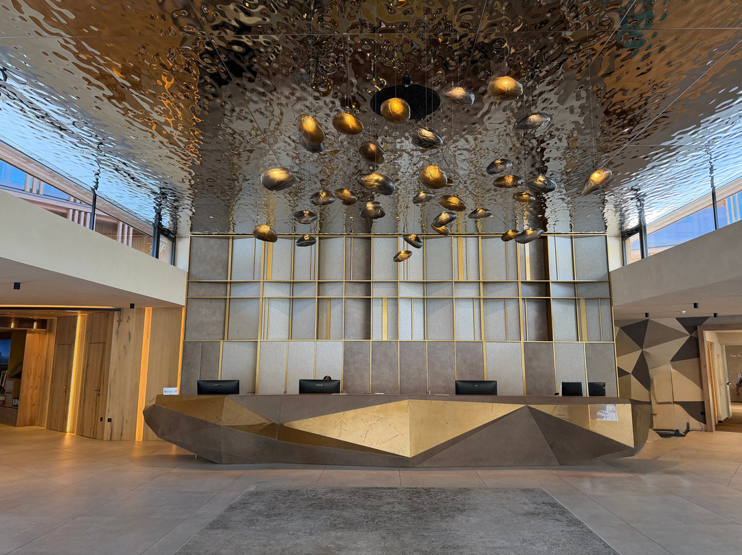 Hotel Alpen Tesitin主图