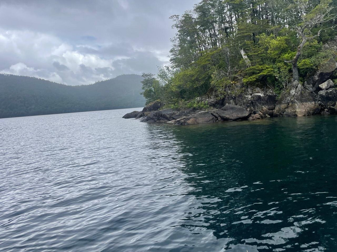 Lago Pirehueico-Puerto Fuy必去景点